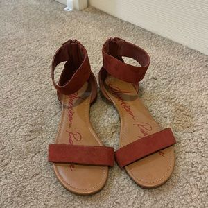 excellent used condition American Rag  orange/red suede sandals